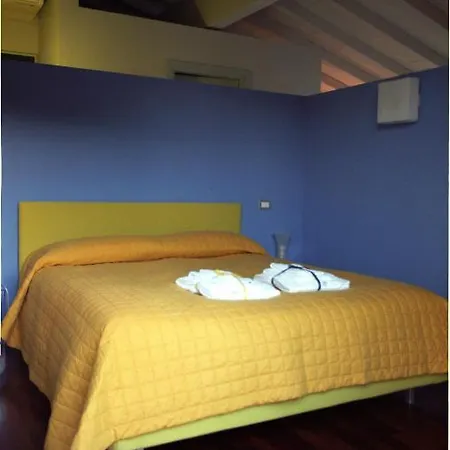 San Marco Holidays Lucca Room photo